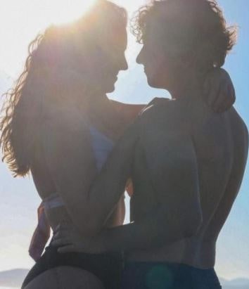 Taya Miller with Boyfriend Jordan on their holiday